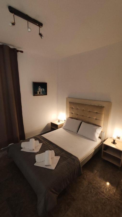 Alexander Apartments Nea Koutali Quarto foto